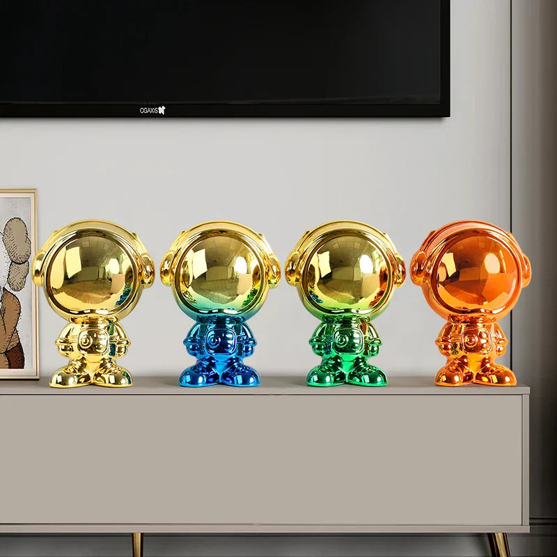 DecorBites™ Astronaut Statue Spaceman Sculpture Modern Desktop Decor Figurine Handicraft Gift