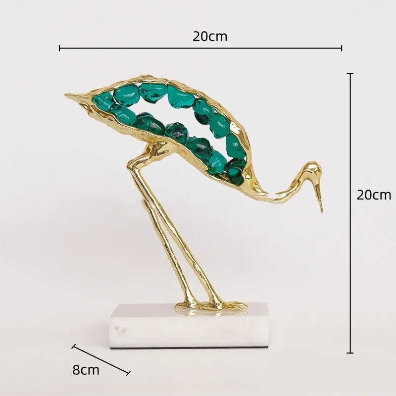Escultura de grulla de cristal DecorBites™: Figura de pájaro con gema verde para decoración del hogar