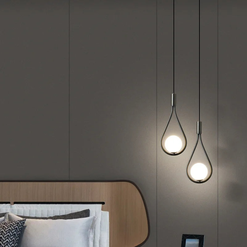 Lámpara colgante de hierro dorado Decorbites™ con gotas de bola de cristal para iluminación de dormitorio