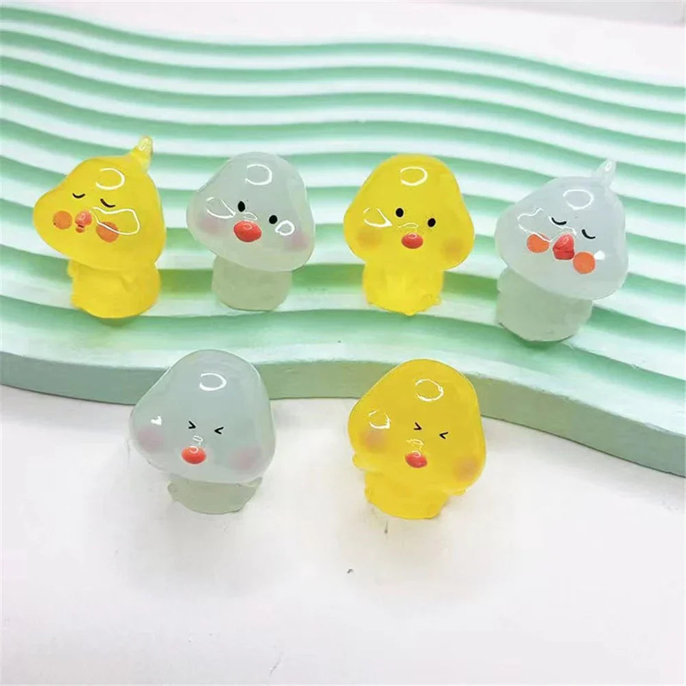 DecorBites™ Chick Doll Figurines Miniature Fairy House Decor Hen Luminous Animals Statue