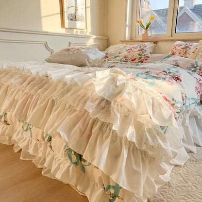 Decobites Princess Bedding Set with Lace Ruffles and Flowers