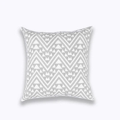 Funda de cojín DecorBites™ con bordado geométrico, color gris claro, algodón, 45 x 45 cm