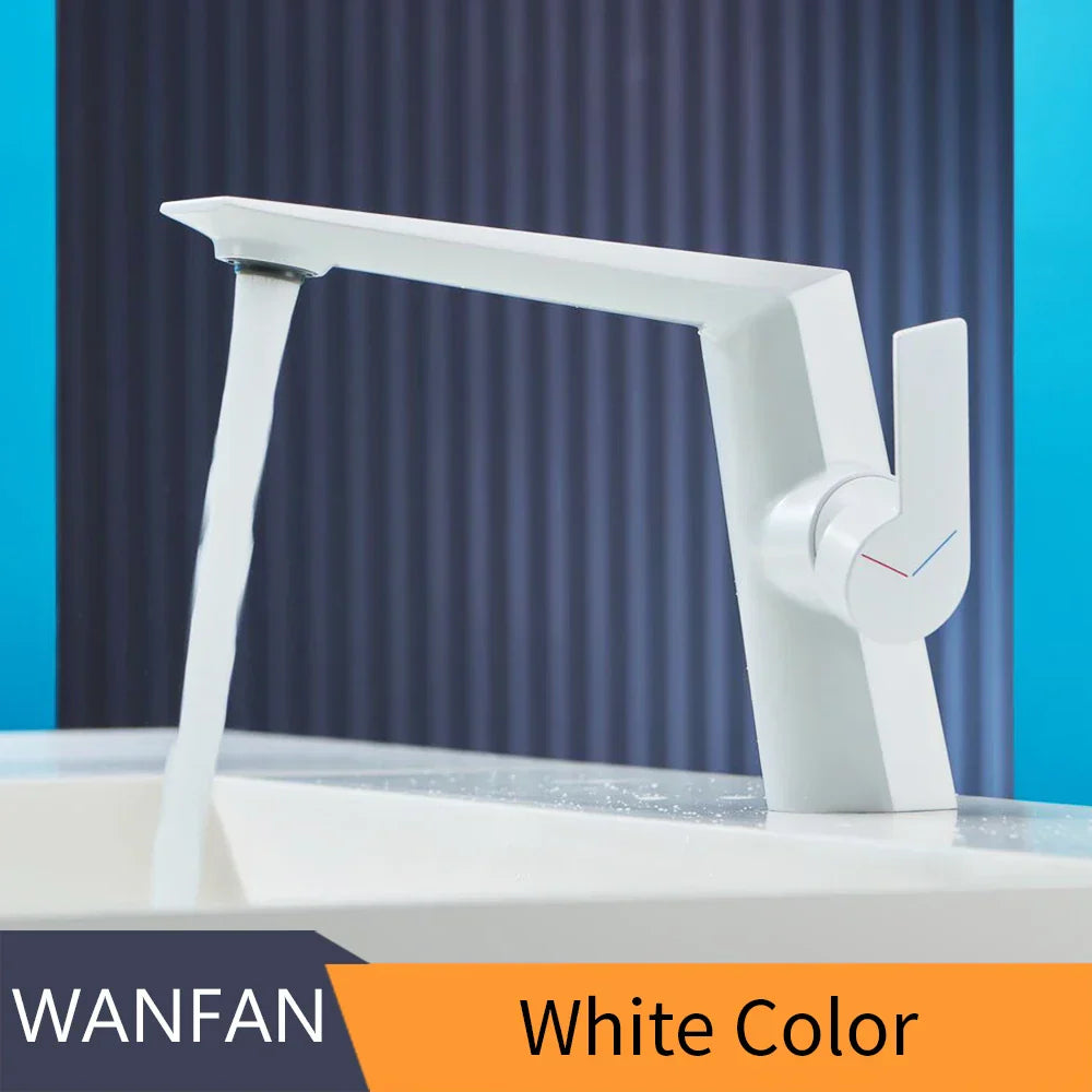 Grifo de Lavabo de un Solo Mango de la Cuenca de Oro Decorbites™ en Oro Cepillado