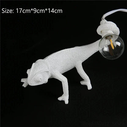 DecorBites™ Chameleon LED Table Lamp - Modern Resin Animal Desk Light for Bedroom & Reading