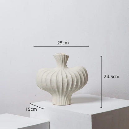 Jarrón Heteróforo con Flecos DecorBites™ - Adorno floral de porcelana hecho a mano