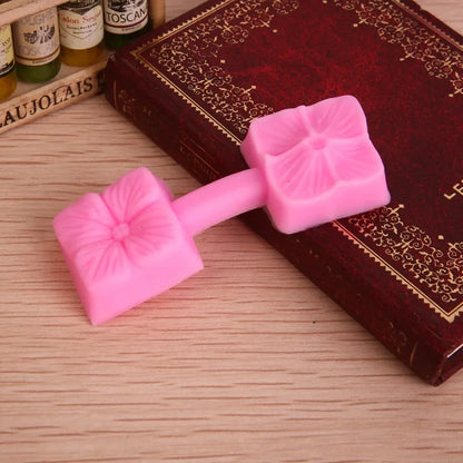 قالب سيليكون ثلاثي الأبعاد على شكل زهرة بخمس بتلات من DecorBites™ لتزيين الكيك والخبز