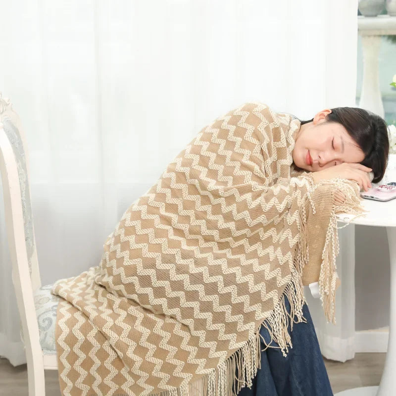 DecorBites™ Knitted Tassel Hem Blanket: Cozy Warmth for Home, Office, Sofa, and More