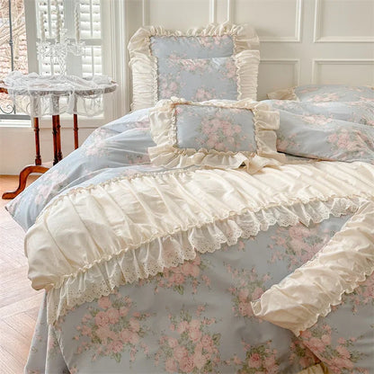 Decobites French Floral Bedding Set: Vintage Country Flowers with Ruffles, Duvet Cover, Flat Sheet & Pillowcases