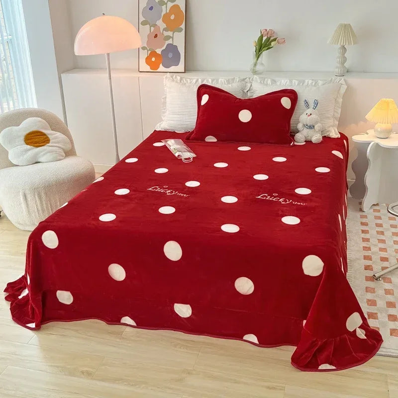 Decobites Polka Dot Milk Velvet Queen Bedding Set with Sheets & Pillowcases