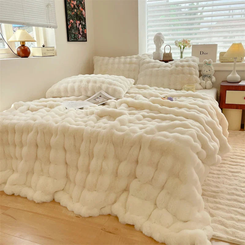 Decobites Plush Faux Fur Velvet Blanket, Double Layer, Warm Cashmere, Rabbit Fur Bed Sheet