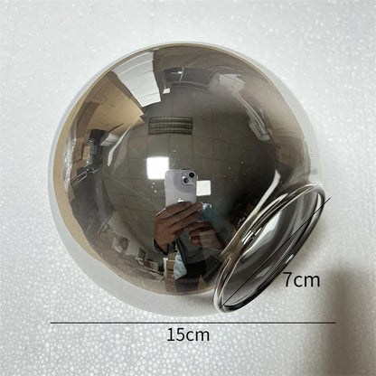 Lámpara colgante de bola de cristal DecorBites™ con detalles decorativos para pared