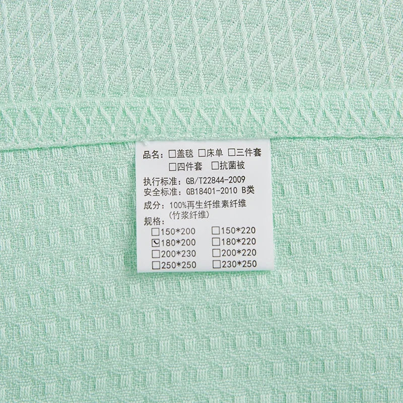 Decobites Bamboo Fiber Cooling Summer Blanket: Lightweight Diamond Quilt Duvet