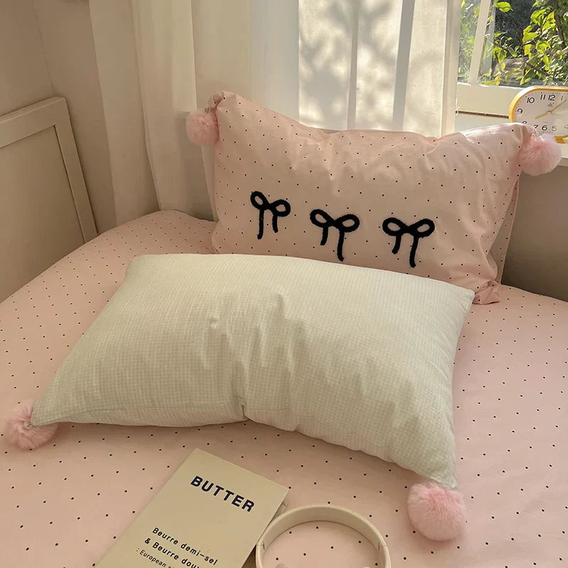 Decorbites™ Koreanische Prinzessin Bogen-Gitter Pompon-Bettwäsche-Set - Einzelbett Queen-Größe