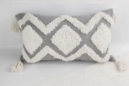 Funda de cojín DecorBites™ Boho geométrica con borlas y mechones, 30x50/45x45 cm