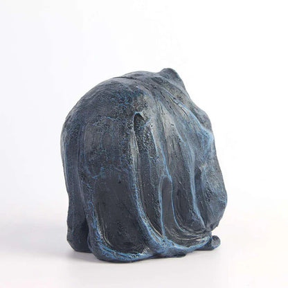 DecorBites™ Gothic Resin Skull Statue Decor for Halloween Horror Party