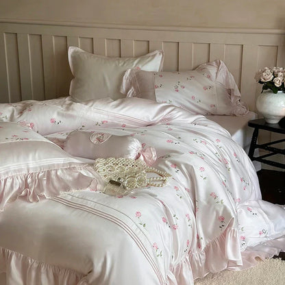 Decobites Vintage Rose Print Lace Ruffles 4-Piece Bedding Set - Egyptian Cotton