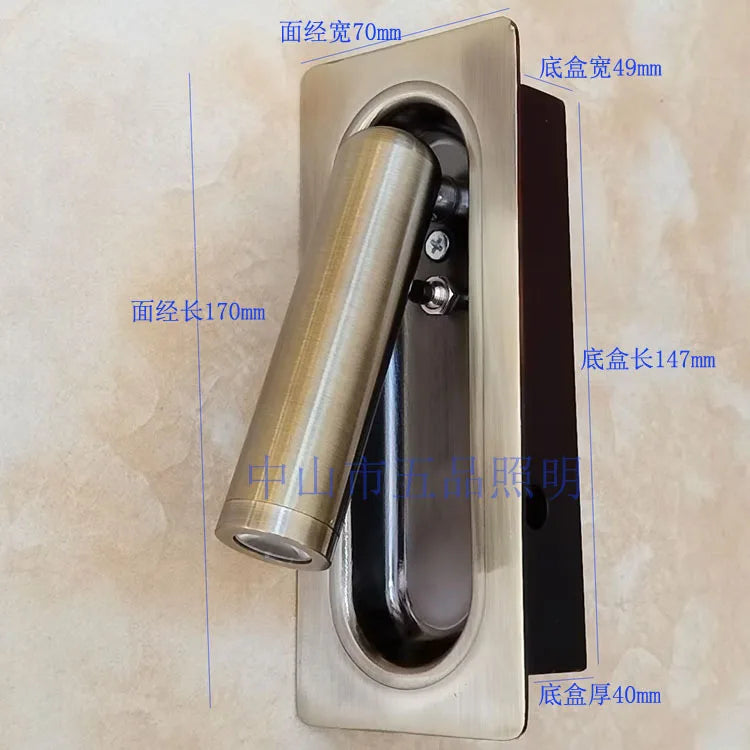 مصباح حائط LED قابل للتعديل بجانب السرير من DecorBites™ لغرف الضيوف في الفنادق الحديثة