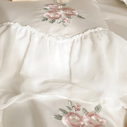 DecorBites™ Lace Ruffles Flowers Embroidery 4Pc Egyptian Cotton Bedding Set
