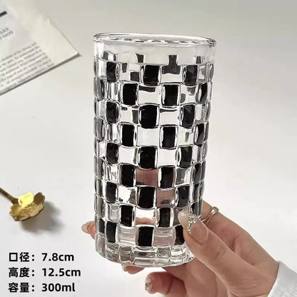 طقم أكواب زجاجية بإطار من الخيزران الأسود من DecorBites™ - هدية رائعة لأدوات الشرب