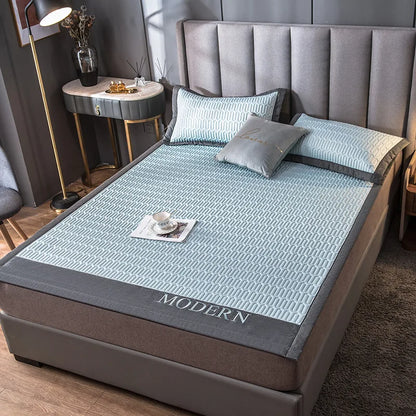 بساط سرير مُبرّد من اللاتكس من DecorBites™ | شعور بالانتعاش في الصيف | بساط سرير كوين سميك وقابل للطي