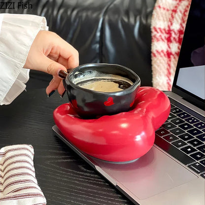 Juego de taza y platillo de porcelana DecorBites™ Creative Heart