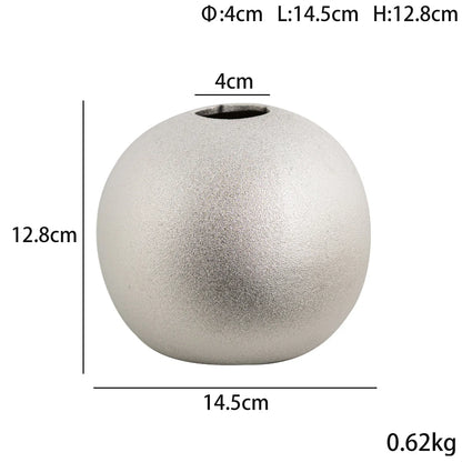 Jarrón geométrico dorado y plateado DecorBites™ para arreglos florales elegantes y decoración del hogar.