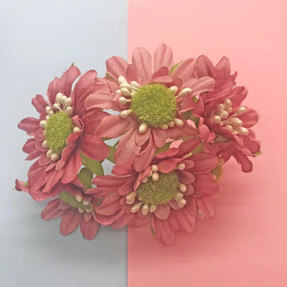 DecorBites™ Paquete de 200 piezas de bayas y estambres de flores de rosa roja mixtas para decoración DIY