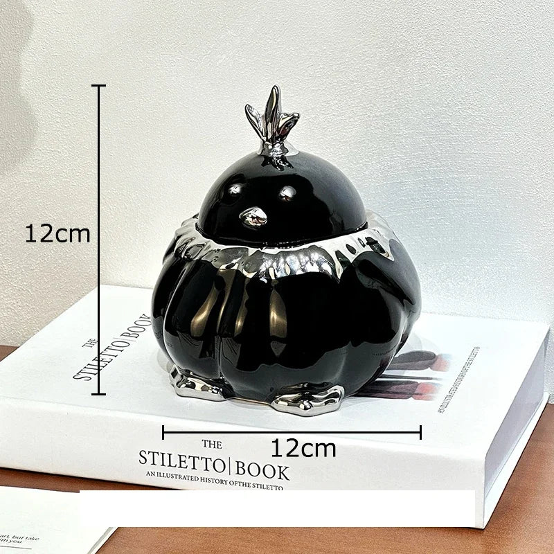 DecorBites™ Duck Shaped Ceramic Ashtray with Lid - Windproof Smoking Accessories