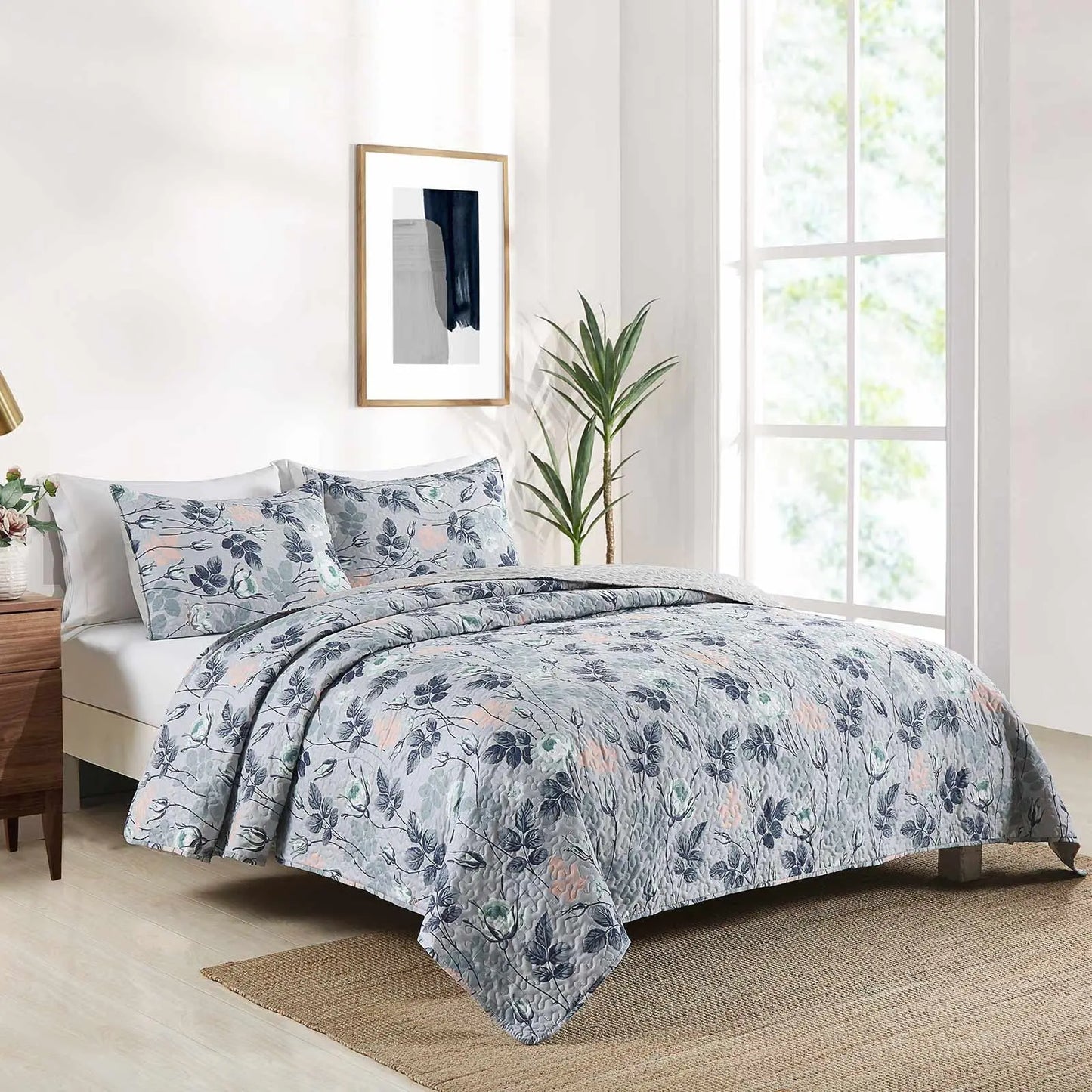 Decobites Gray Patchwork Floral Coverlet Bedding Set, Ultra Soft All Season Bedspreads