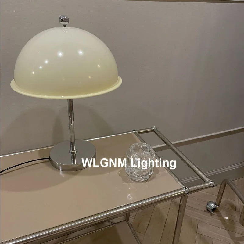 مصباح طاولة DecorBites™ Bauhaus Mushroom، إضاءة ليلية LED من الأكريليك العصري