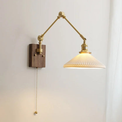 مصباح حائط نحاسي من DecorBites™ مع مفتاح سلسلة سحب، تصميم نورديك، لمبة LED، عاكس ضوء سيراميكي