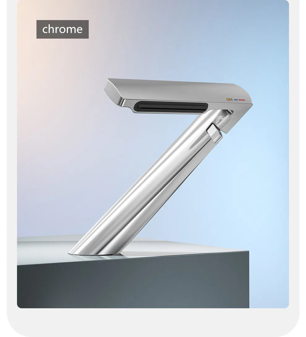 Grifo de lavabo DecorBites™ Gold Waterfall: Grifo mezclador gris, monomando para agua fría y caliente.