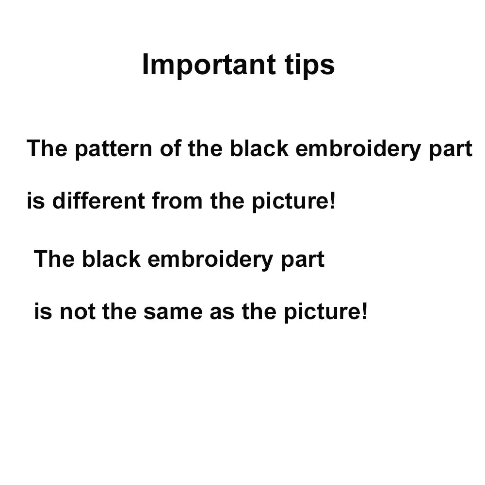 Funda de almohada bordada con líneas geométricas DecorBites™ en lona de ante negra, blanca y beige.