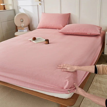 DecorBites™ Coarse Cotton Queen Fitted Sheet: Comfortable, Durable Maternal Child Bedding