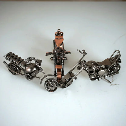 DecorBites™ Figura de metal de motocicleta retro de 14 cm para decoración del hogar y juguete