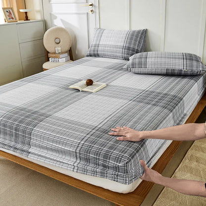 DecorBites™ Coarse Cotton Queen Fitted Sheet: Comfortable, Durable Maternal Child Bedding