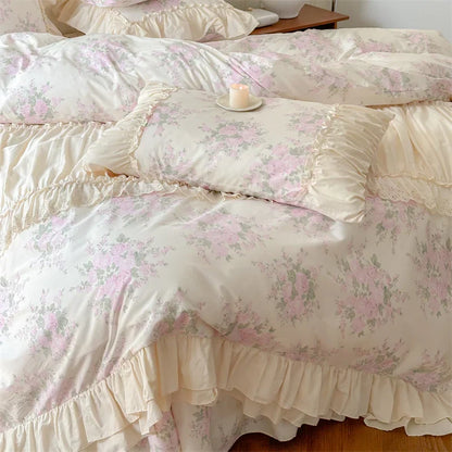 Decobites French Floral Bedding Set: Vintage Country Flowers with Ruffles, Duvet Cover, Flat Sheet & Pillowcases