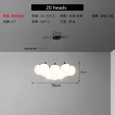 Lámparas colgantes LED con forma de bola de cristal DecorBites™ para la decoración de la habitación de un adolescente