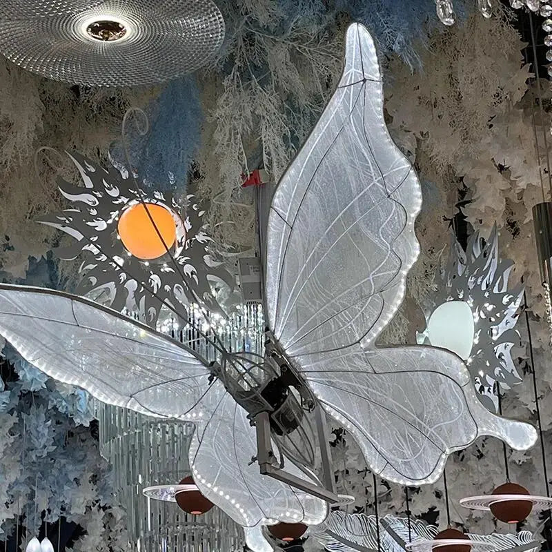 Lámparas colgantes de encaje con forma de alas de mariposa LED DecorBites™ para decoración romántica e iluminación de fiestas