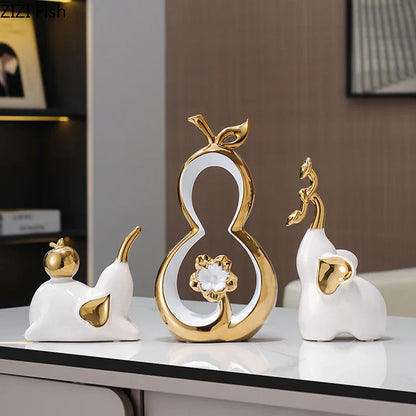 DecorBites™ Golden Gourd Ceramic Sculpture Desk Decoration Modern Room Aesthetic Decor