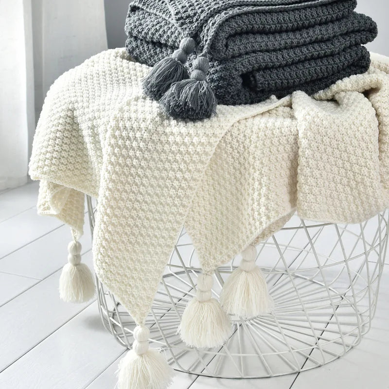 DecorBites™ Knitted Sofa Throw Blanket with Fringe Yarn