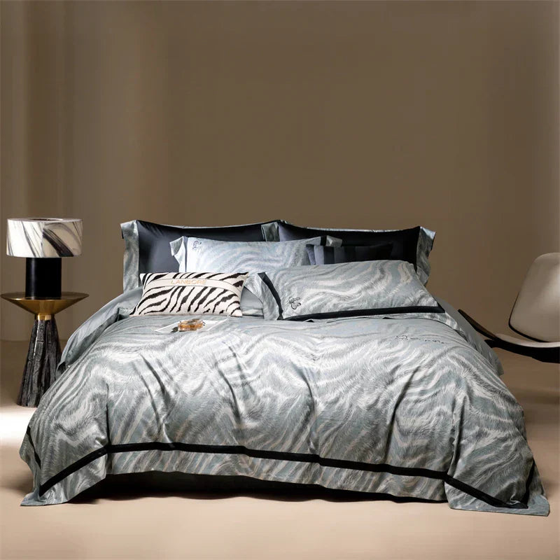 Decobites Vintage Luxury Jacquard Egyptian Cotton Bedding Set with Duvet, Sheet and Pillowcase