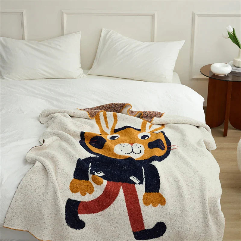 DecorBites™ Kawaii Bee Pattern Cozy Blanket - Super Soft White Spot Edge Design