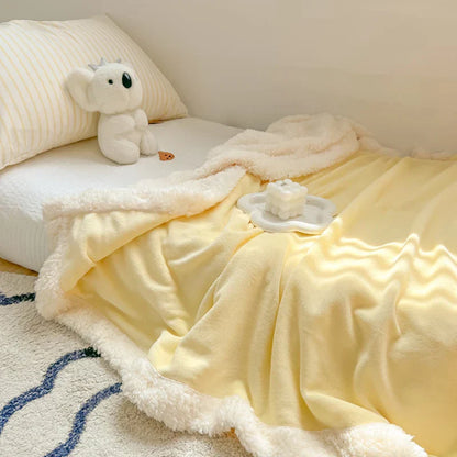 Decobites Plush Lamb Wool Bed Blanket, Soft Cozy Velvet, Warm Fluffy Flannel, 150x200cm, 200x230cm