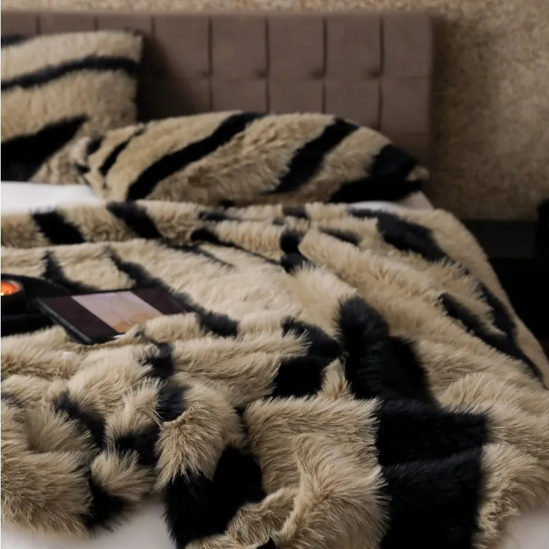 Decobites Nordic Fox Fur Imitation Blanket: Luxury Winter Bed Sofa Throw