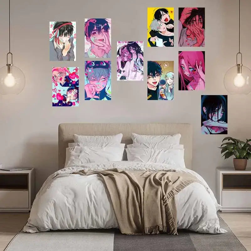 DecorBites™ Alien Anime Photo Cards Collage Set