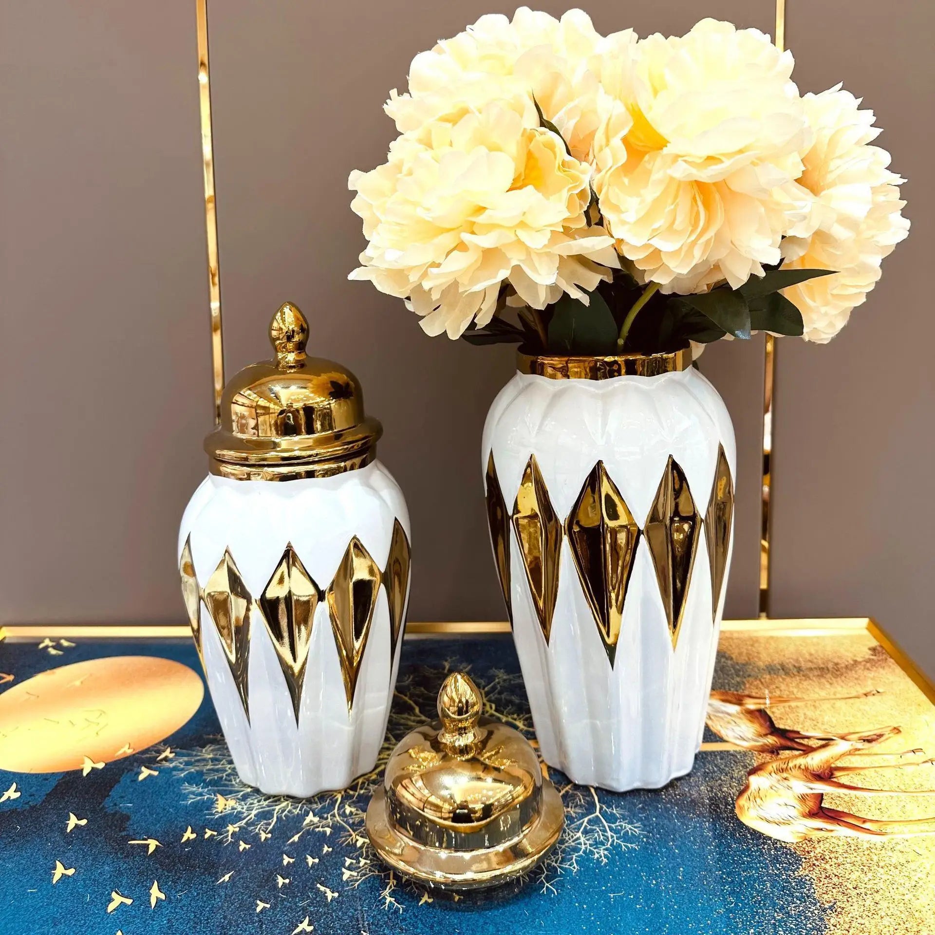 Gold Diamond Ceramic Vase