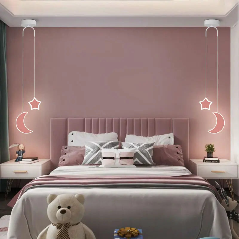 ديكوربايتس™ مصباح معلق للأطفال على شكل نجمة وقمر مع جهاز تحكم عن بعد للتحكم في الإضاءة