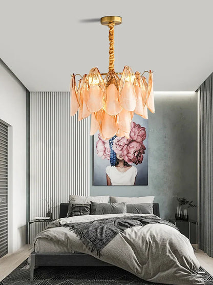 ثريا DecorBites™ الزجاجية الكهرمانية: وحدة إضاءة فاخرة قابلة للتعتيم لغرفة المعيشة والردهة