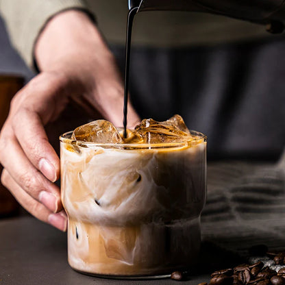 Vaso de vidrio creativo DecorBites™ para café y batidos | Vaso resistente al calor para bebidas